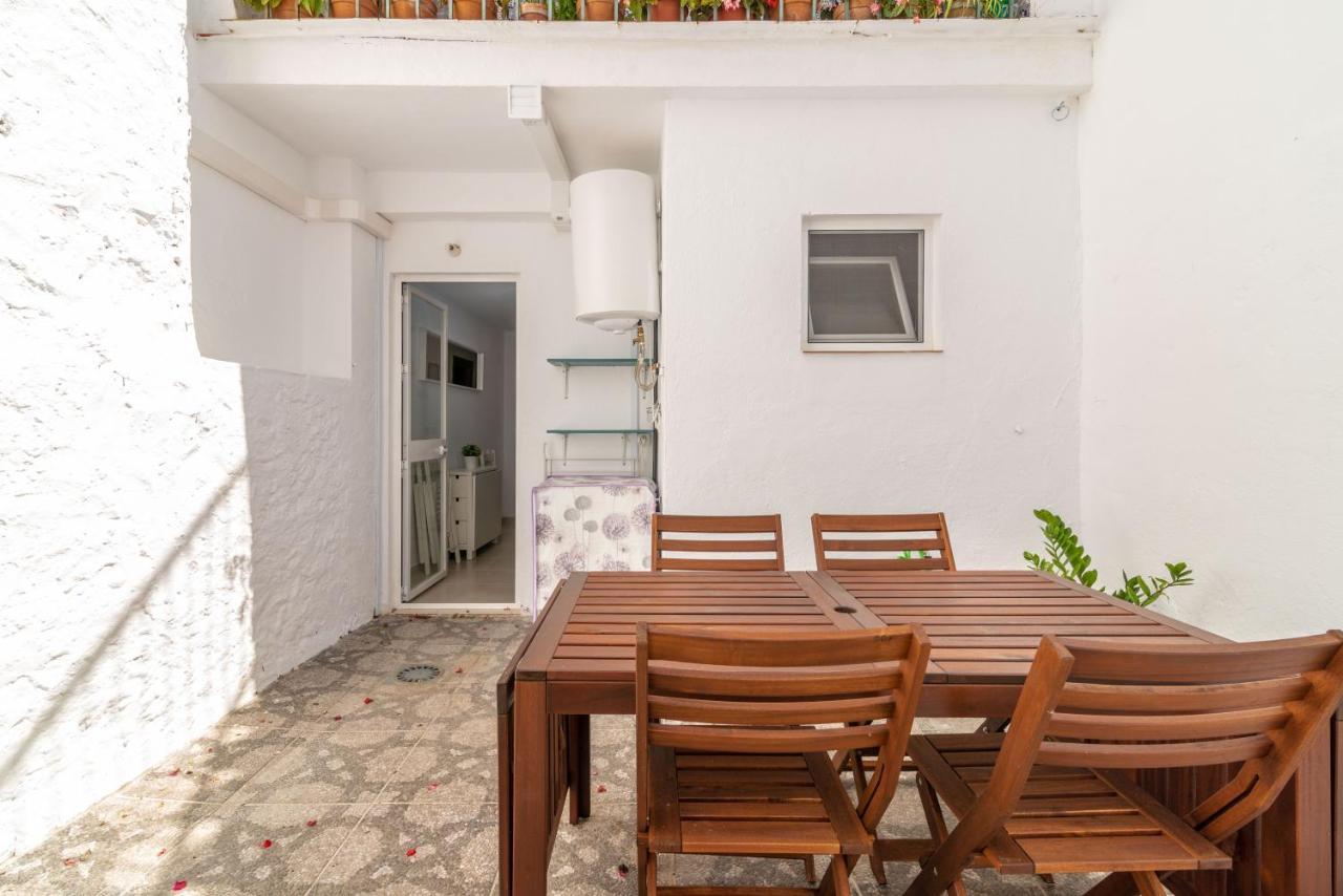 Lovely Cozy 2-Bedroom Residential Home With Patio Benalmádena Esterno foto