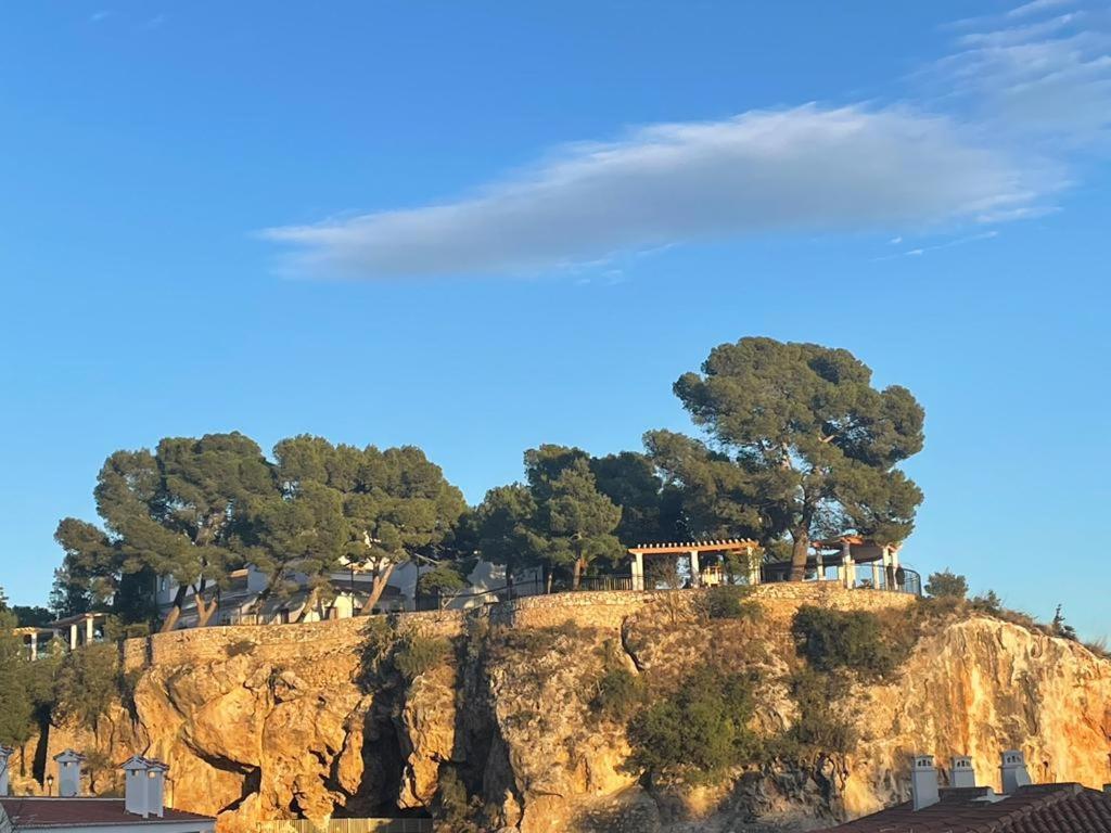 Lovely Cozy 2-Bedroom Residential Home With Patio Benalmádena Esterno foto